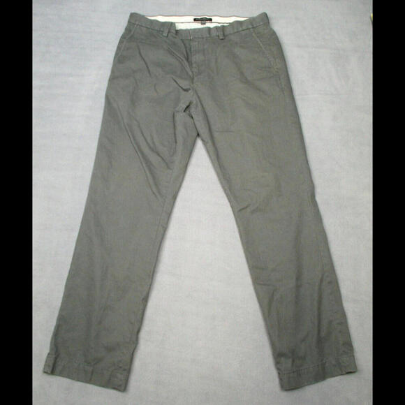 BANANA REPUBLIC Aiden Pant Straight Mid Rise Grey Chino Pants Men's Size 32 X 30 - Picture 1 of 8